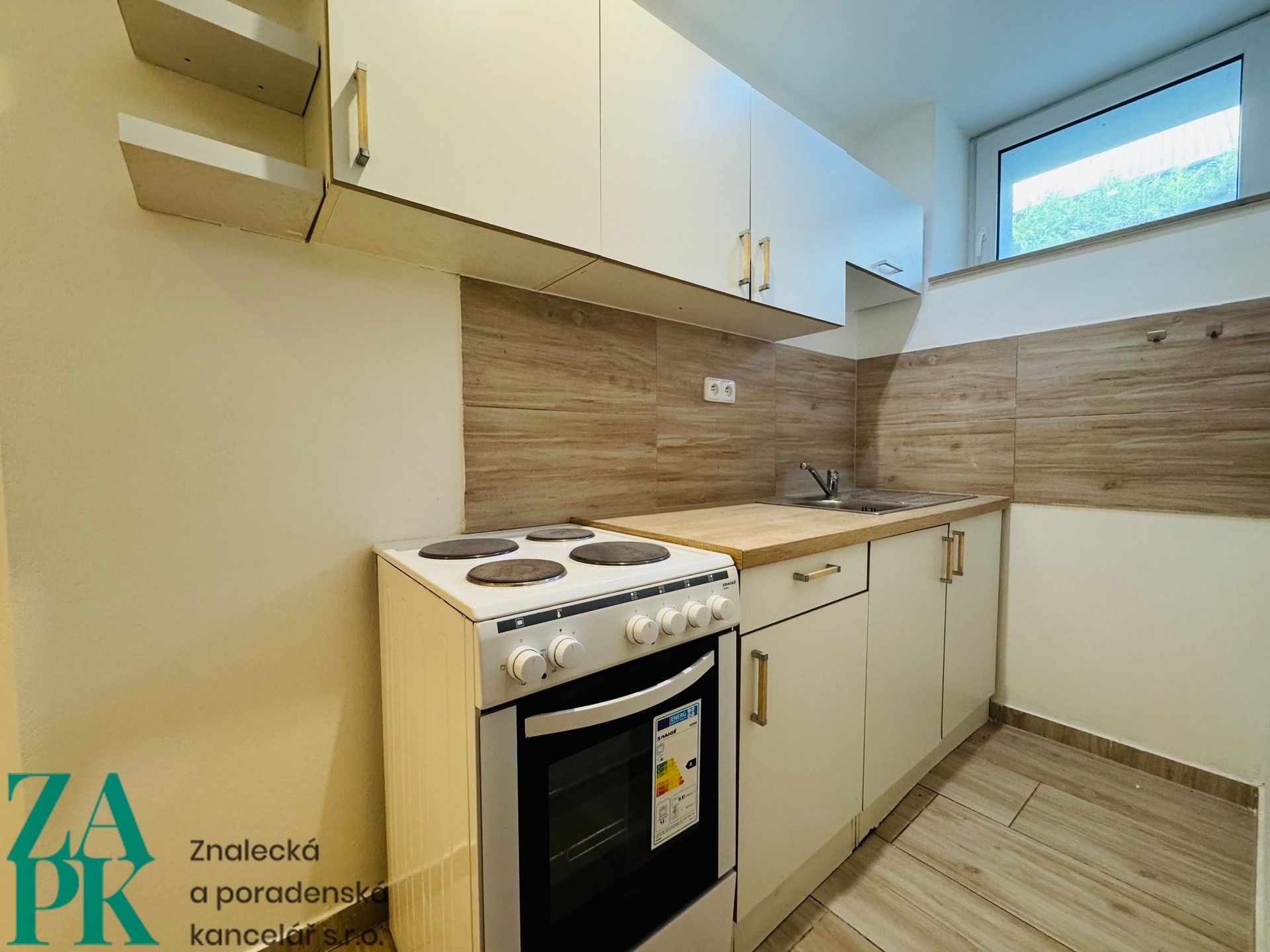 2+kk, Komenského, Olomouc, 29 m²