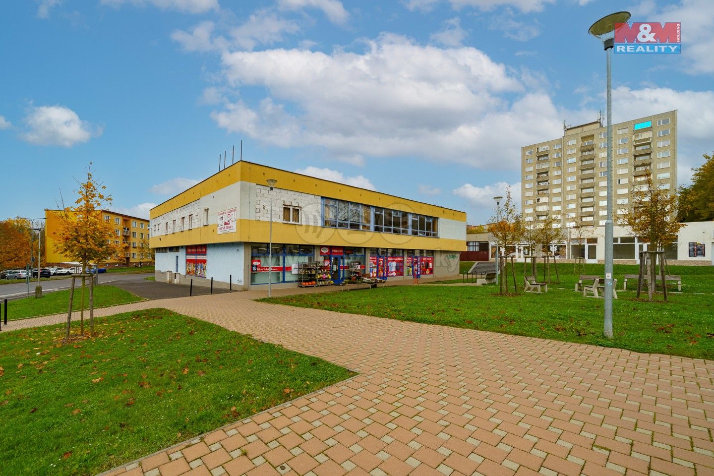 Obchodní prostory, Přátelství, Cheb, 400 m²