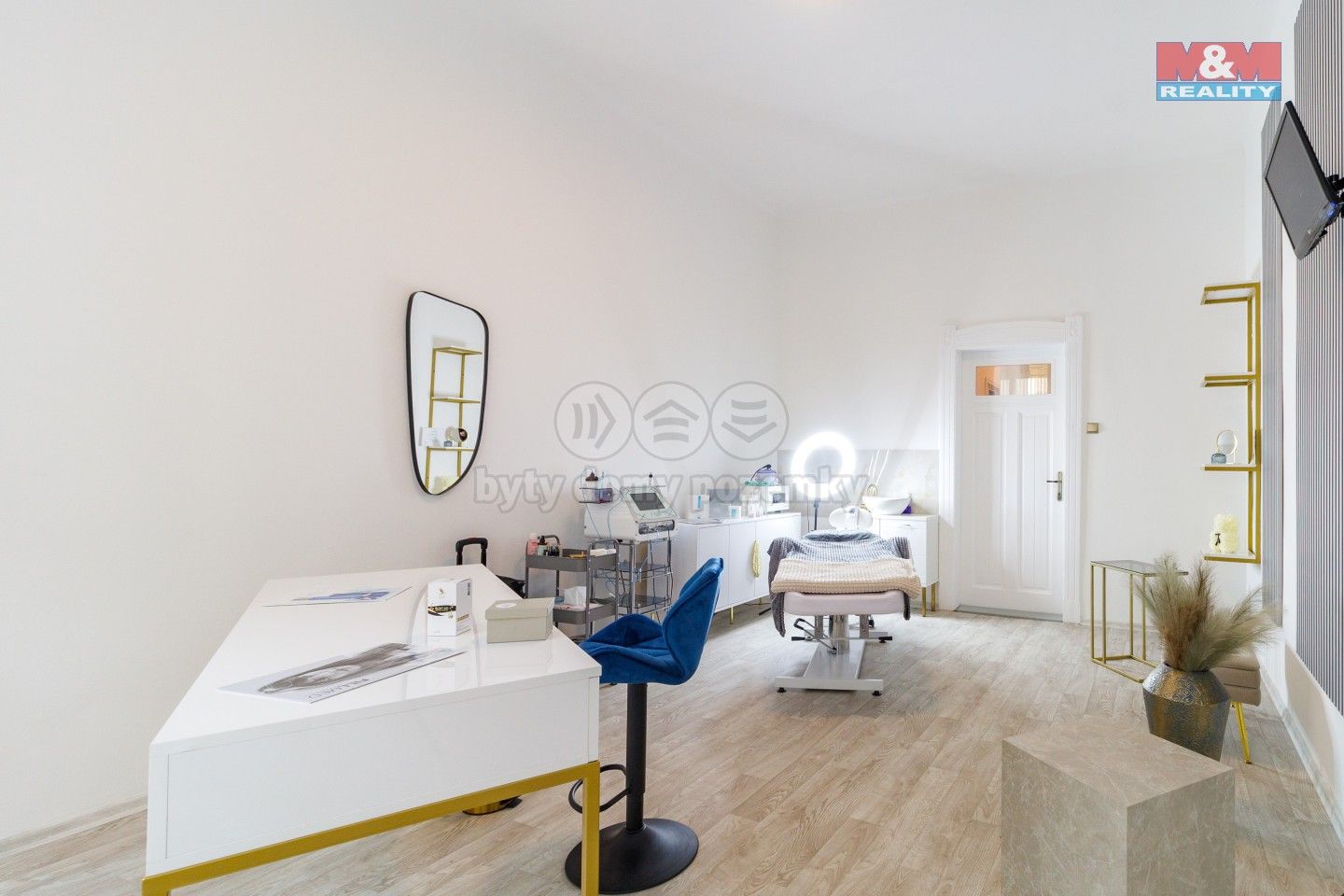 Obchodní prostory, Perlová, Plzeň, 50 m²