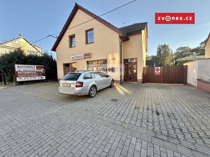 Prodej dům - 2. května, Zlín, 302 m²