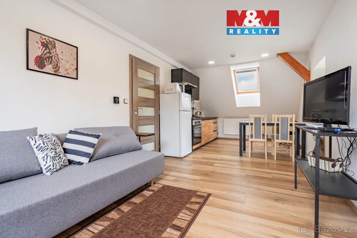 Byty, Hoštice, 387 01