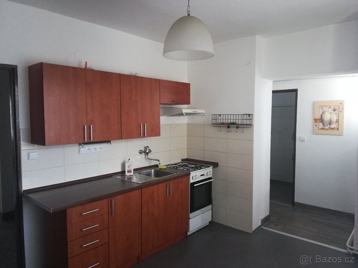 Prodej byt 1+1 - Znojmo, 669 02, 45 m²