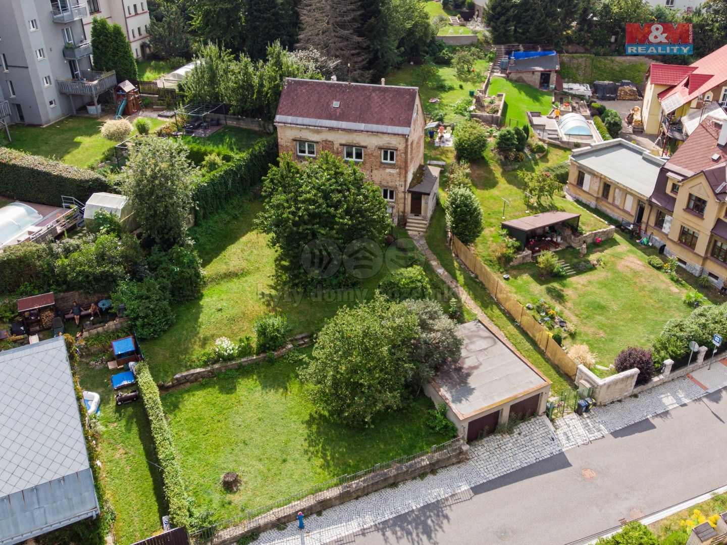 Rodinné domy, Lesní, Jablonec nad Nisou, 200 m²