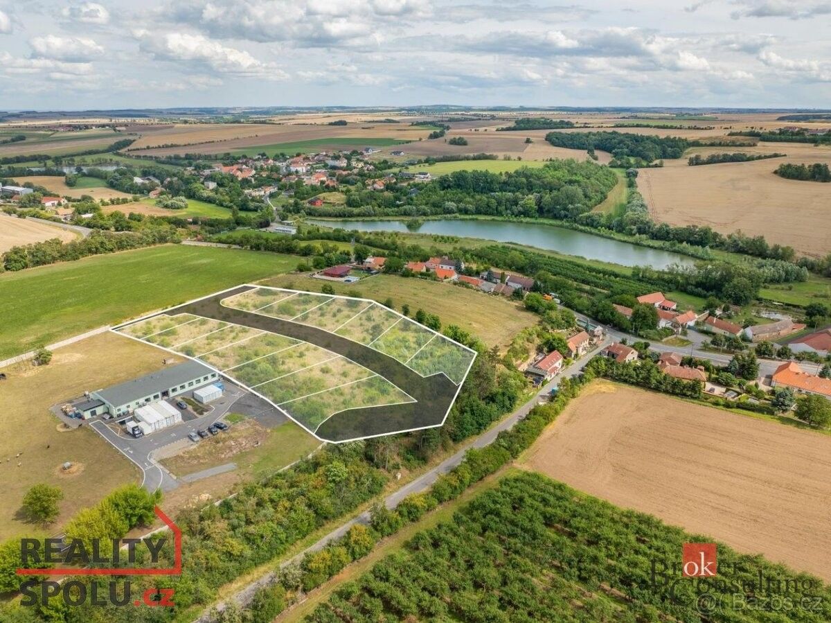 Pozemky pro bydlení, Slaný, 274 01