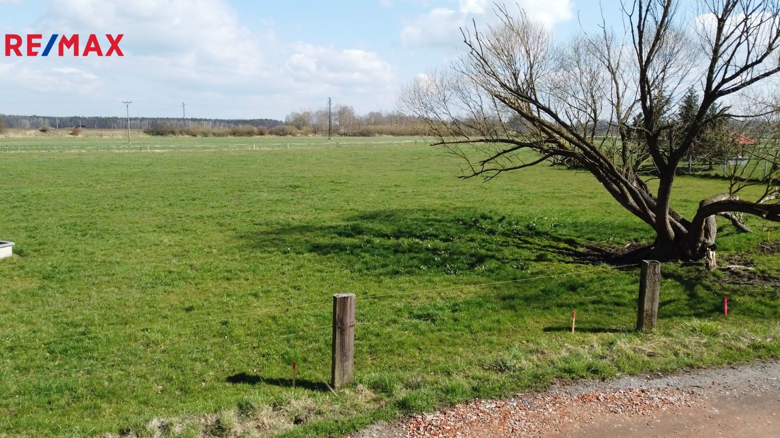 Prodej pozemek pro bydlení - Lomnice nad Lužnicí, 2 340 m²