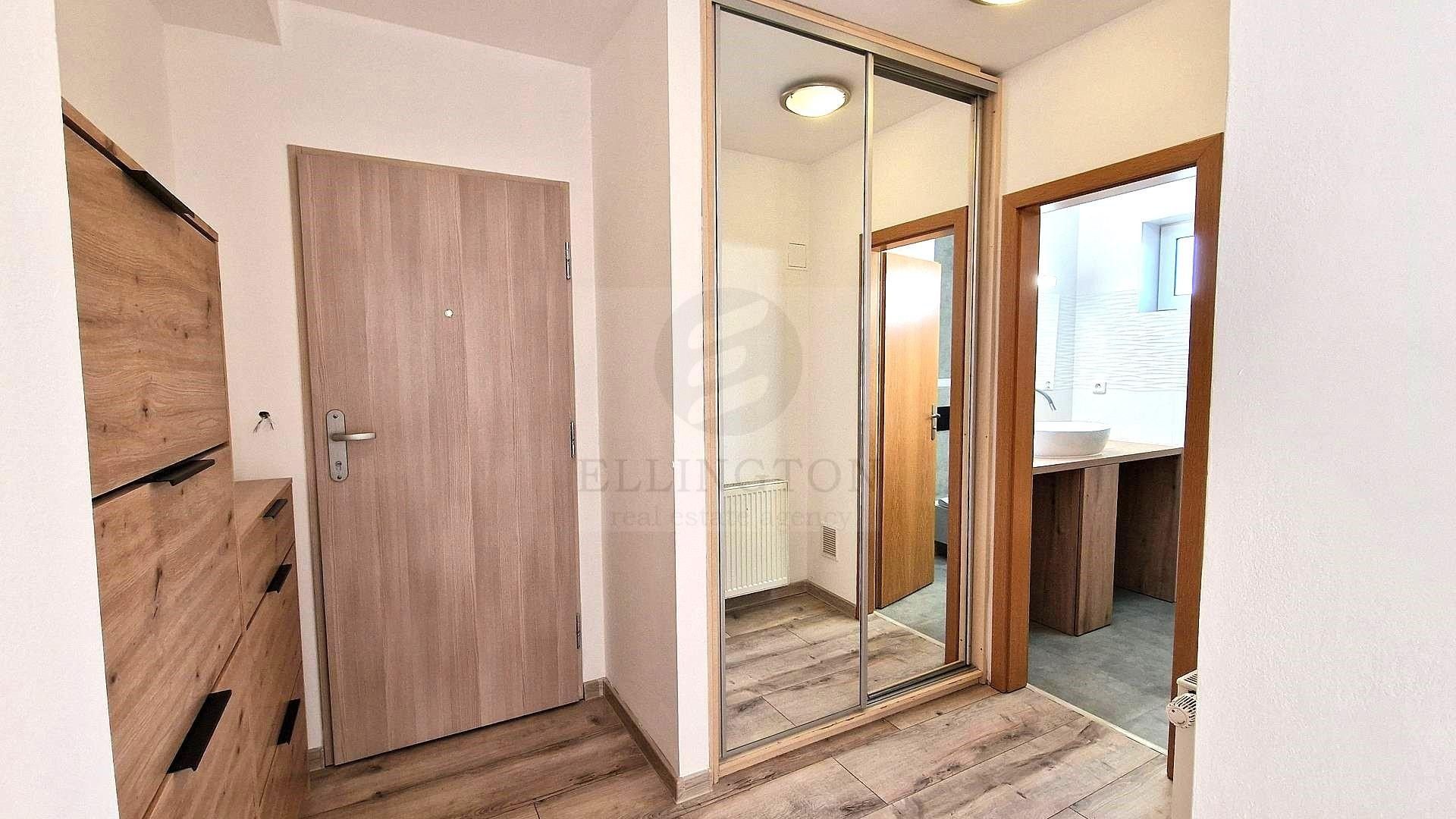 Pronájem byt 4+kk - Vamberská, Praha, 145 m²