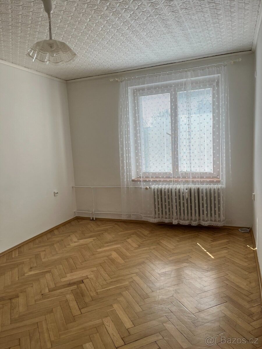 1+1, Pardubice, 530 09, 32 m²