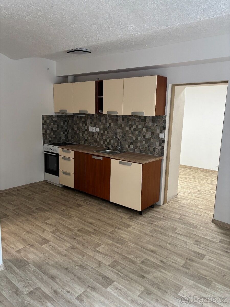 Kanceláře, Přerov, 750 02