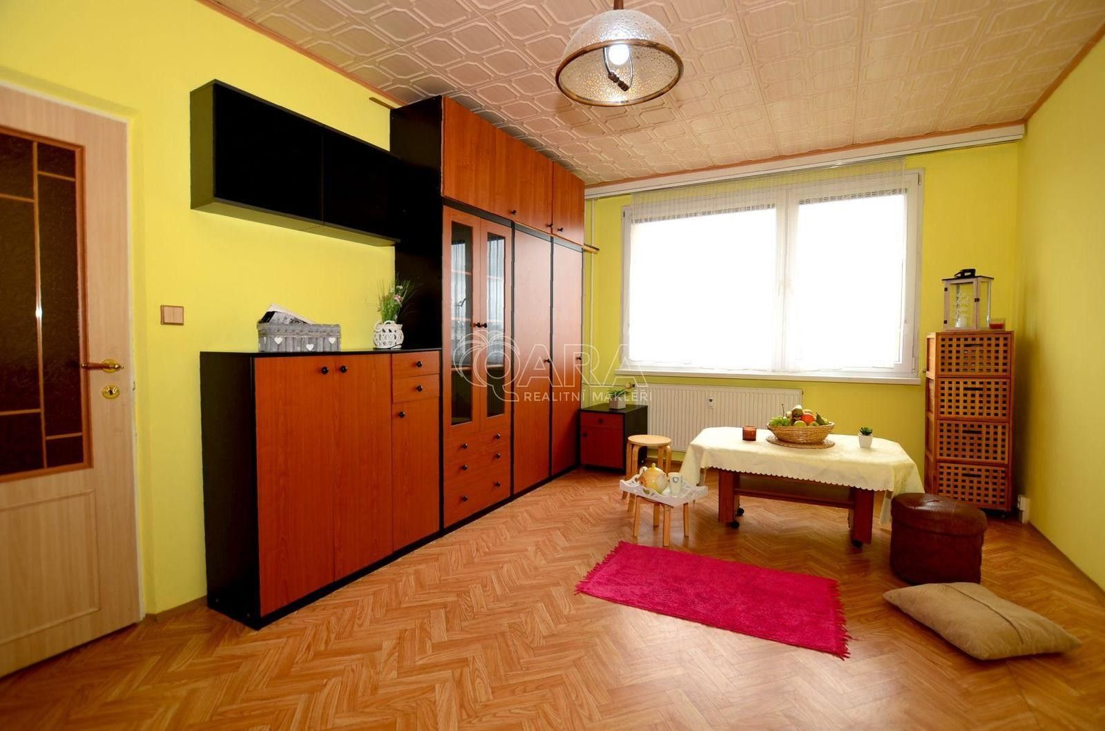 Pronájem byt 1+1 - Na domovině, Praha, 38 m²