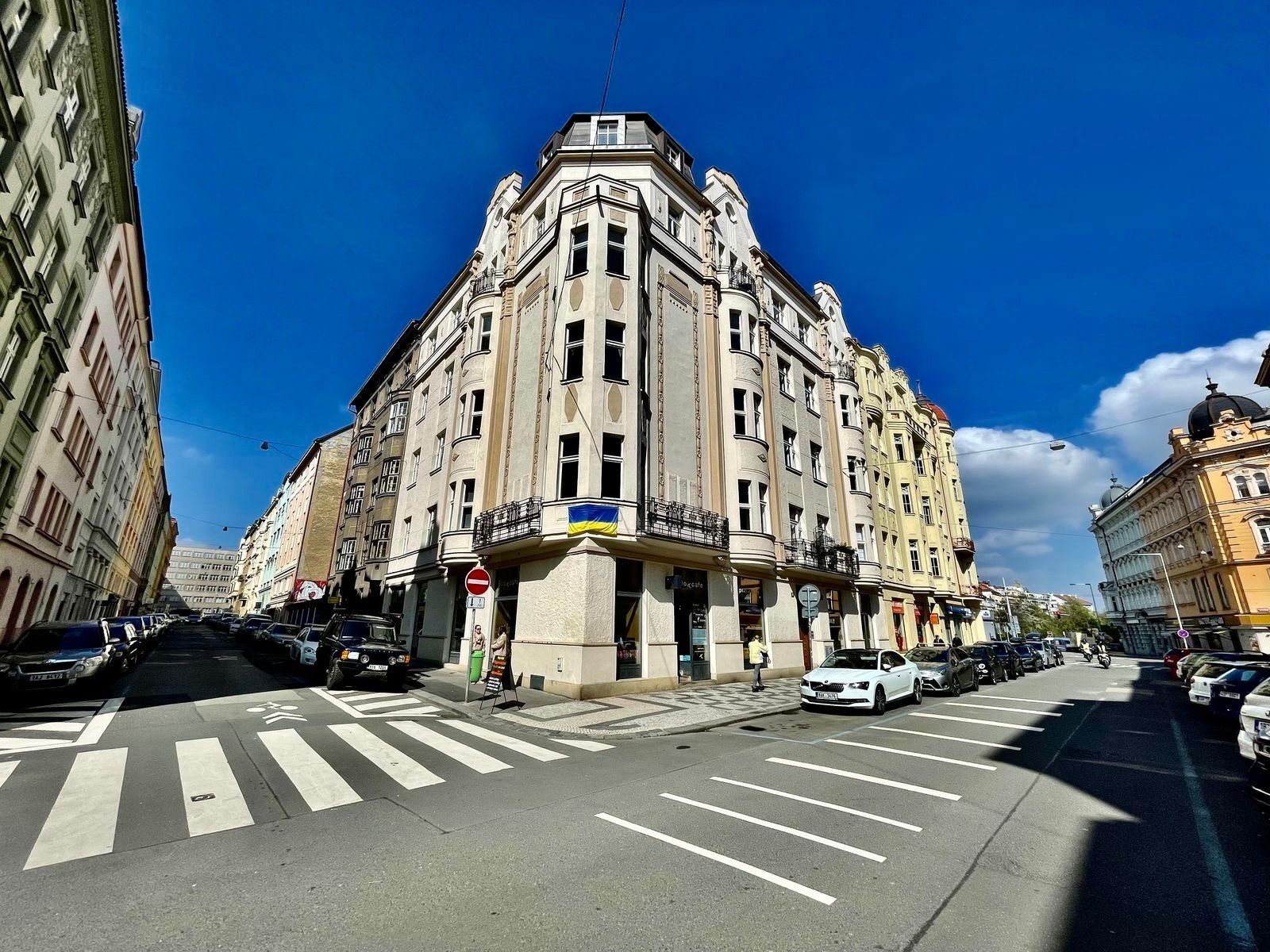 3+kk, Ovenecká, Praha, 76 m²