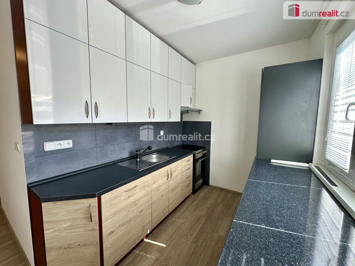 Pronájem byt 2+1 - M. Knesla, Zlín, 54 m²