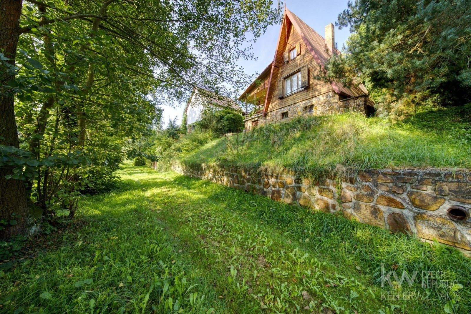 Chaty, Drahoňův Újezd, 75 m²