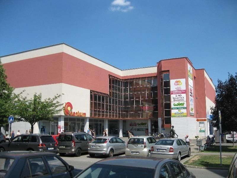 Obchodní prostory, Uherské Hradiště, 686 01, 147 m²