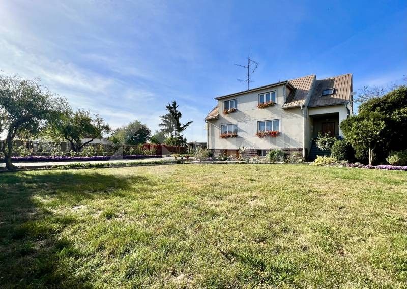 Rodinné domy, Litohoř, 180 m²