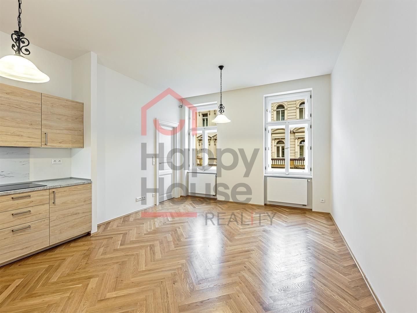 2+kk, Italská, Praha, 59 m²