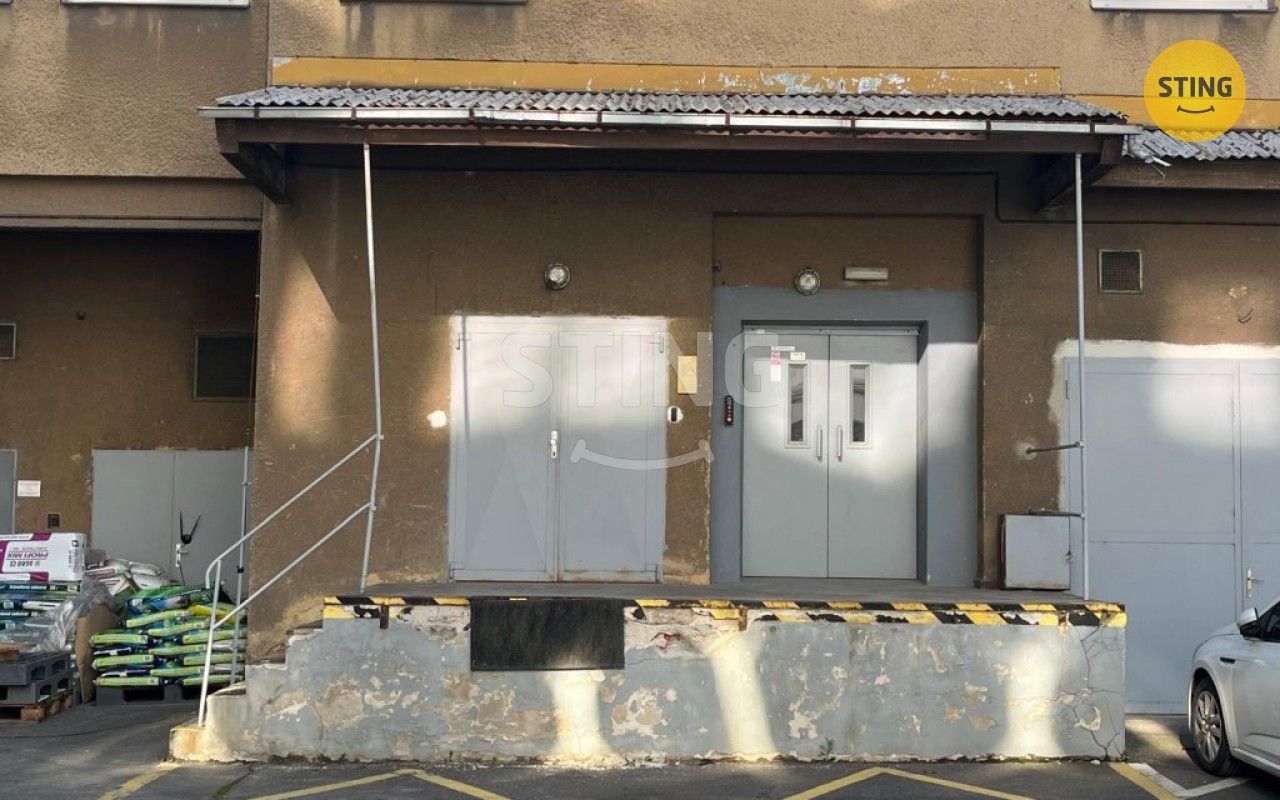 Sklady, Kounicova, Ostrava, 52 m²