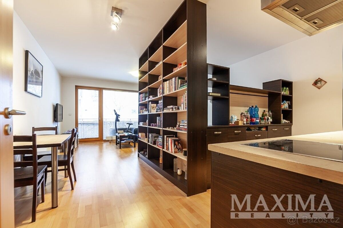 1+kk, Praha, 160 00, 53 m²