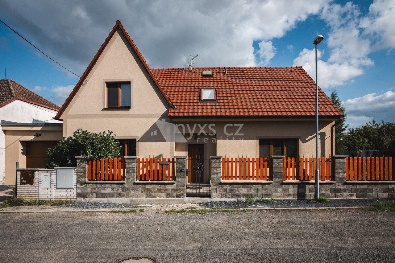 Rodinné domy, Glücksmannova, Úvaly, 233 m²