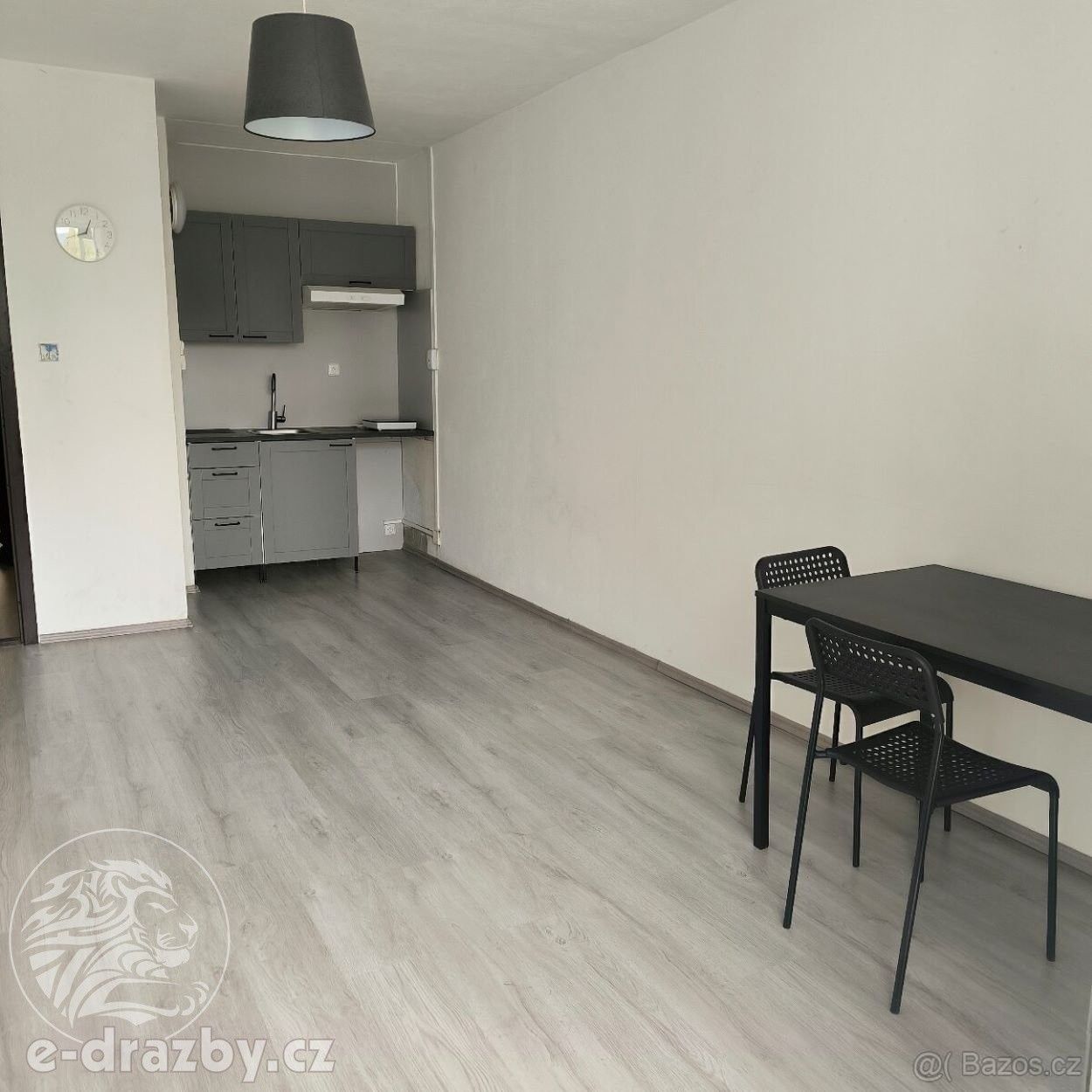 Prodej byt 1+kk - Bratří Hlaviců, Vsetín, 32 m²