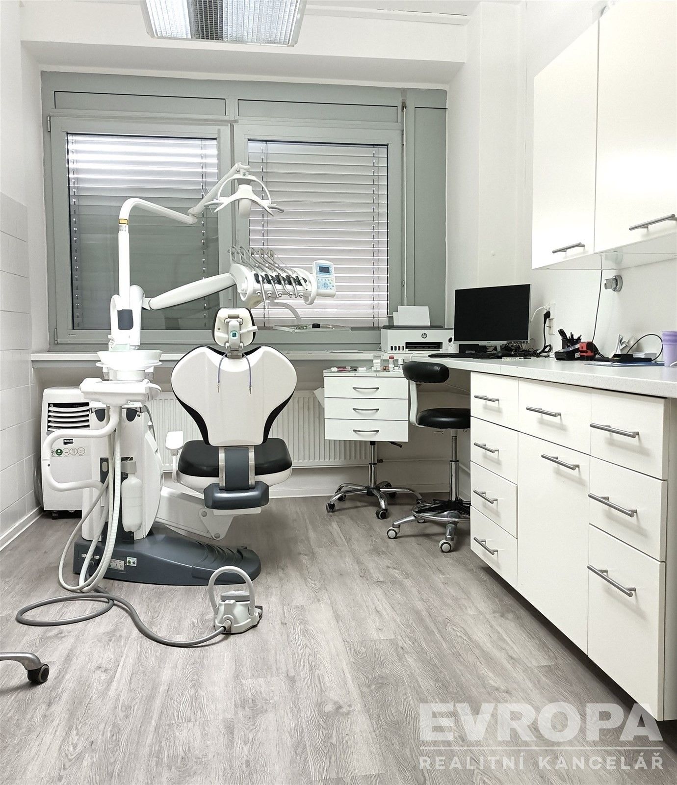 Ostatní, Olšanská, Praha, 14 m²