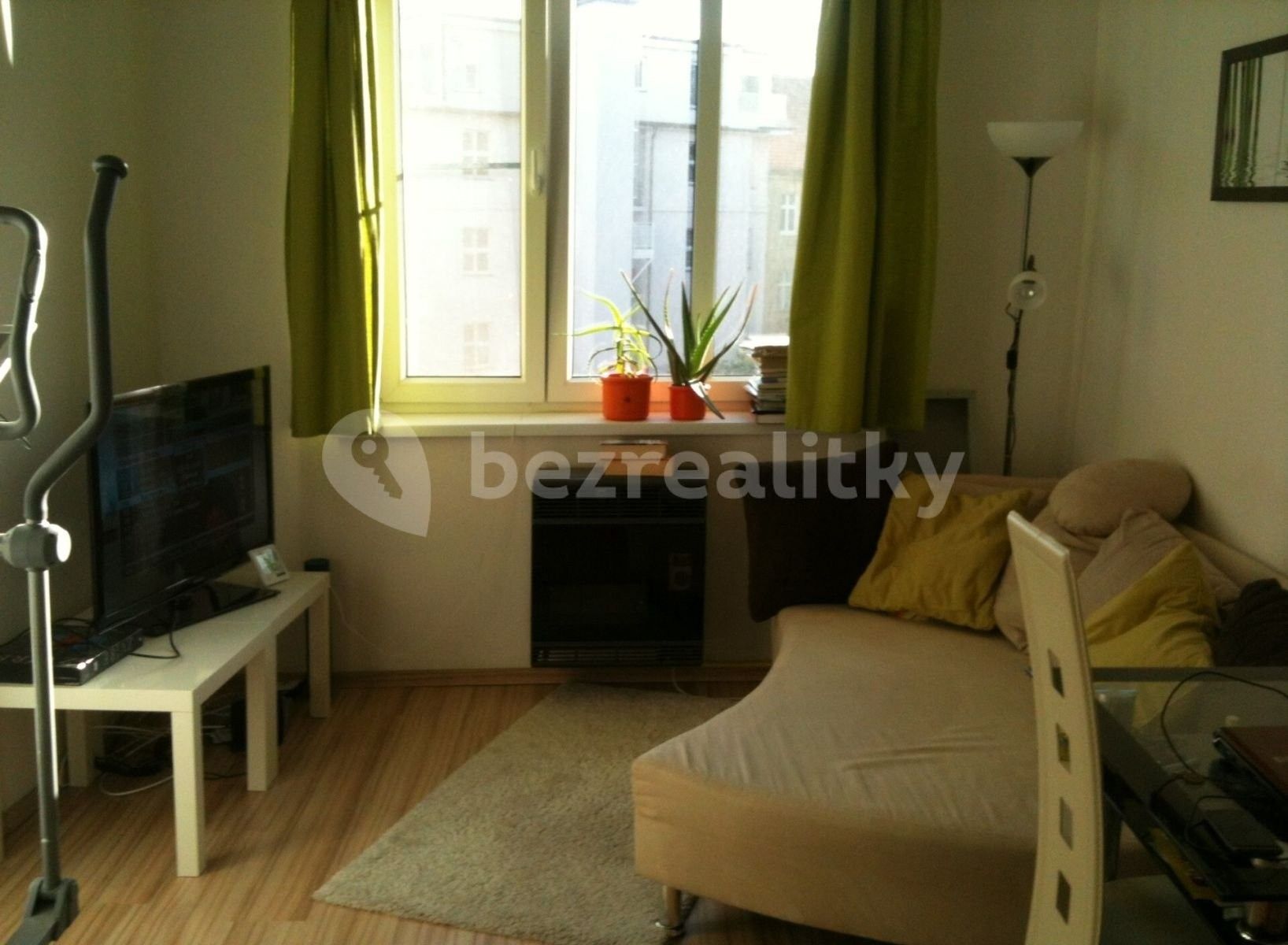 2+kk, Jankovcova, Praha, 37 m²