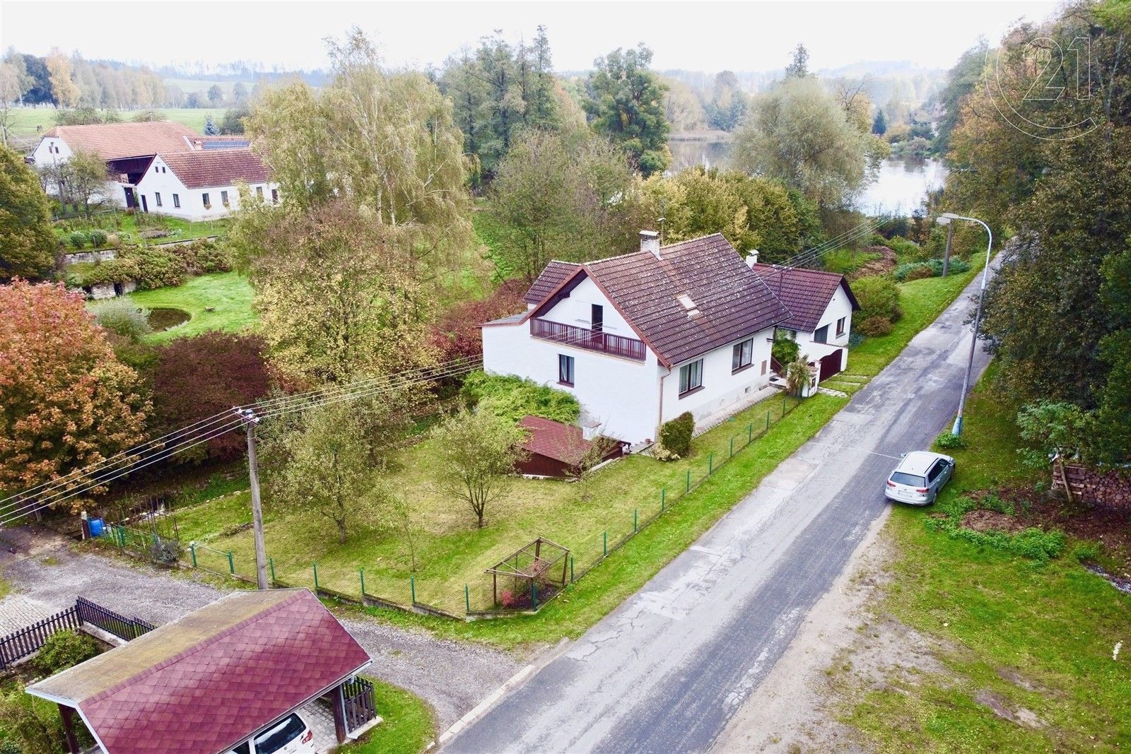 Prodej dům - Popelín, 260 m²