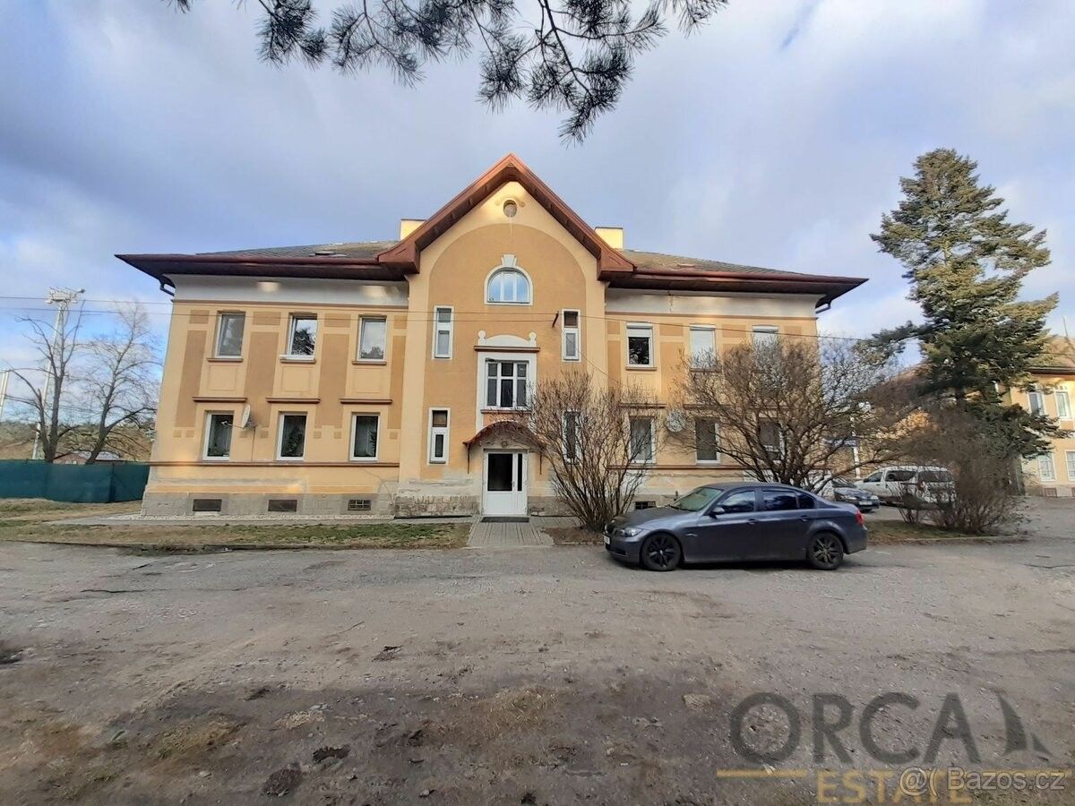 Prodej byt 2+1 - Bzenec, 696 81, 57 m²