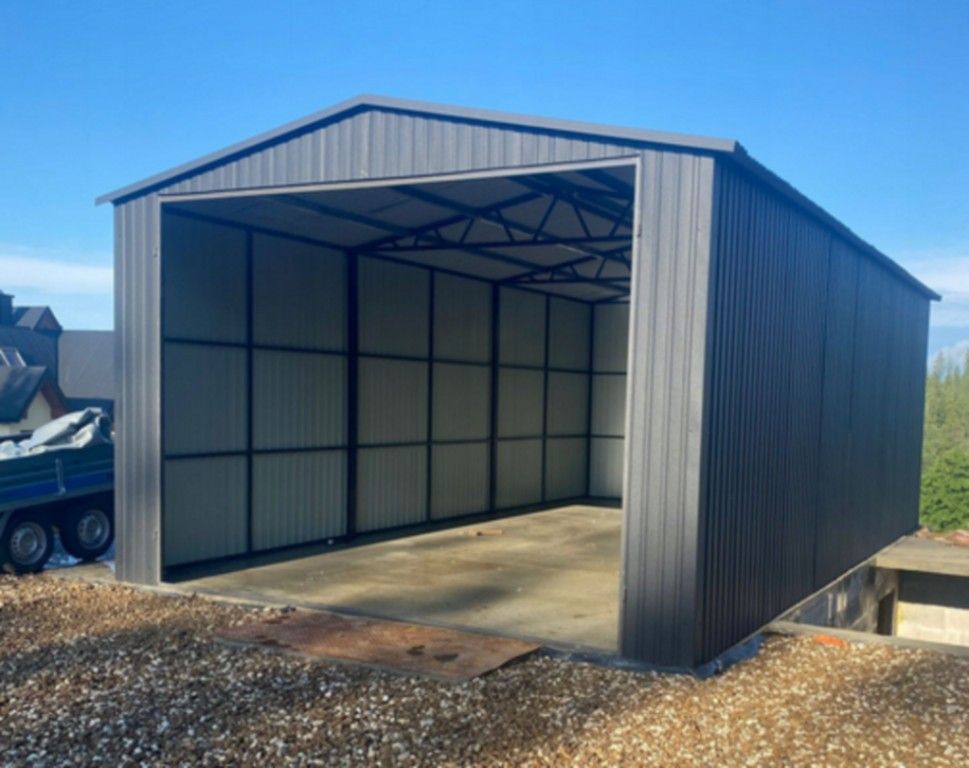 Garáže, Brno, 614 00