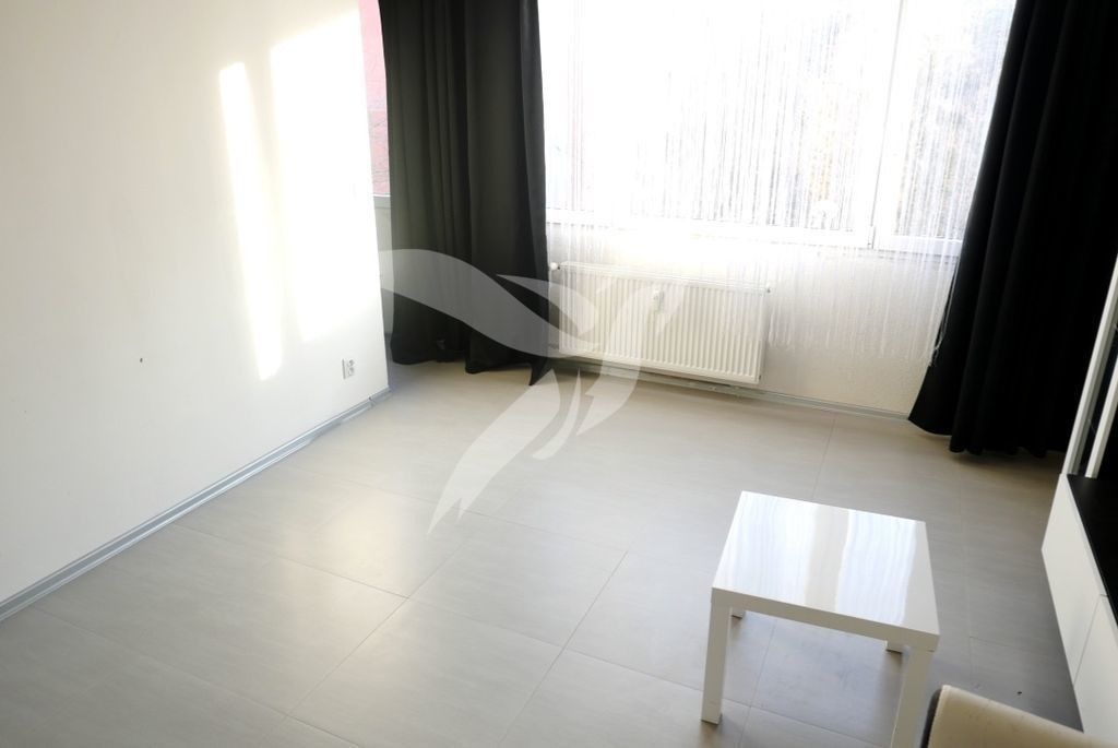 1+kk, V Bažantnici, Kladno, 27 m²