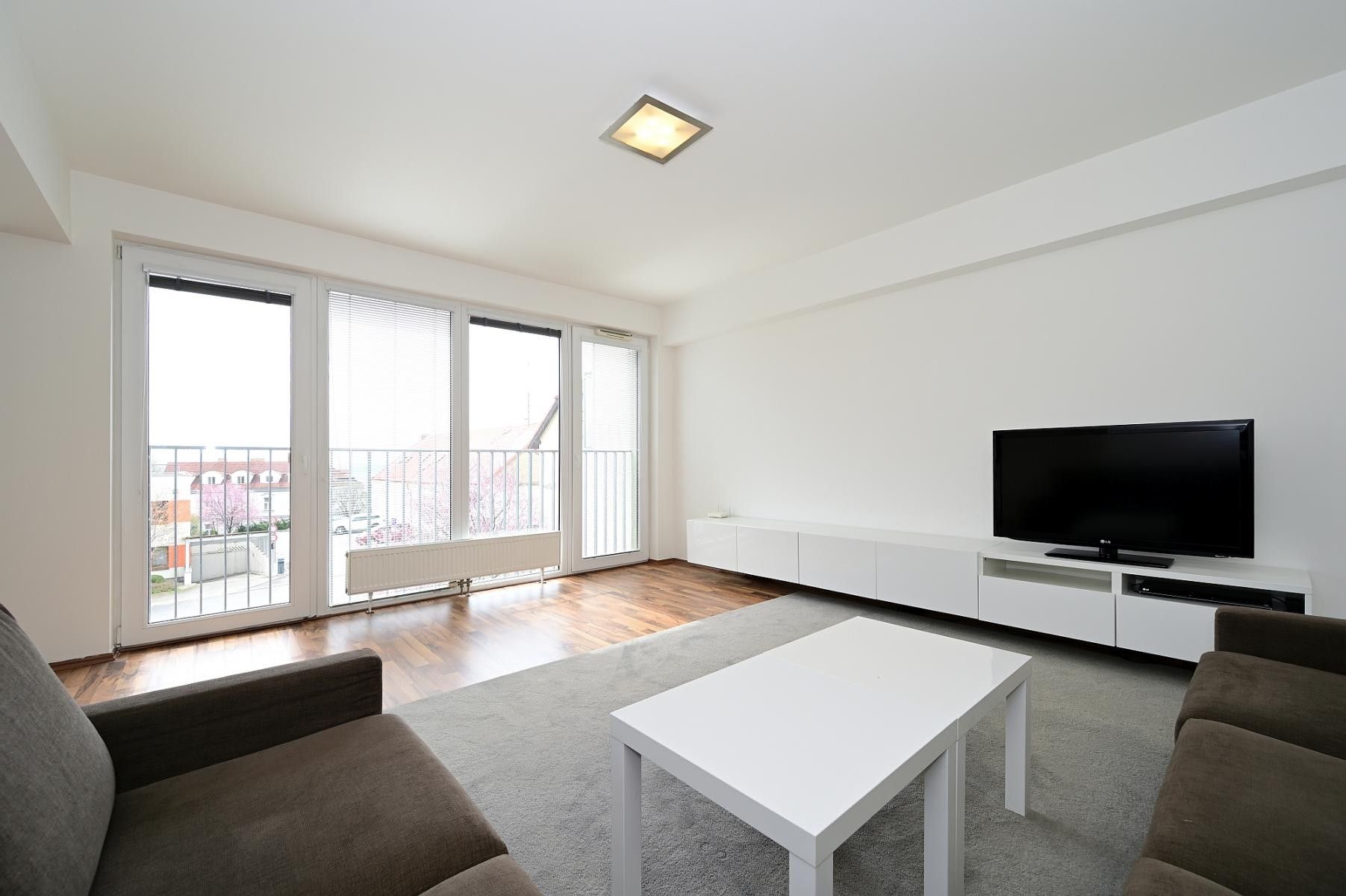 3+kk, Ke Stírce, Praha, 72 m²