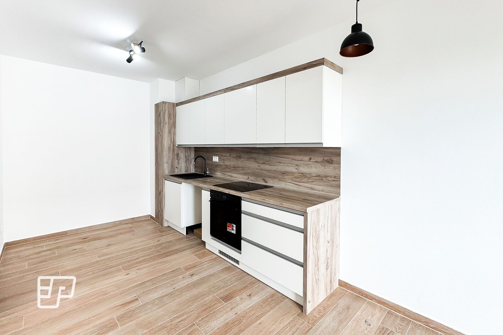 2+kk, Novoveská, Teplice, 47 m²