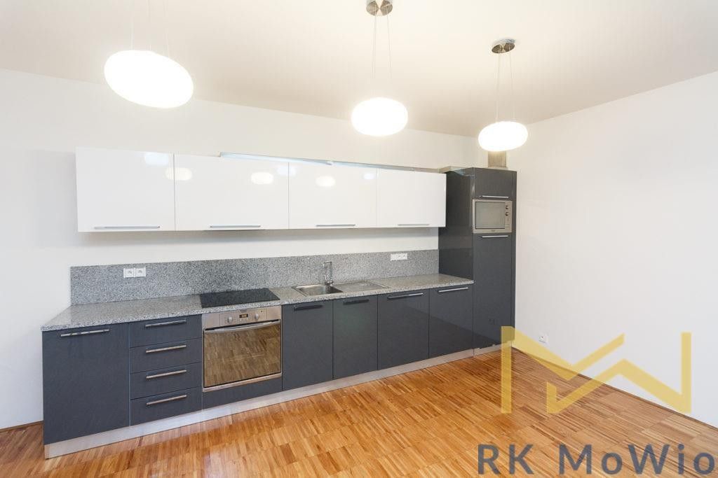 Pronájem byt 2+kk - Prokopova, Praha, 56 m²