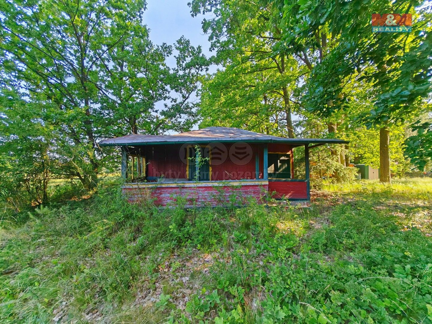 Chaty, Roudnička, Hradec Králové, 25 m²