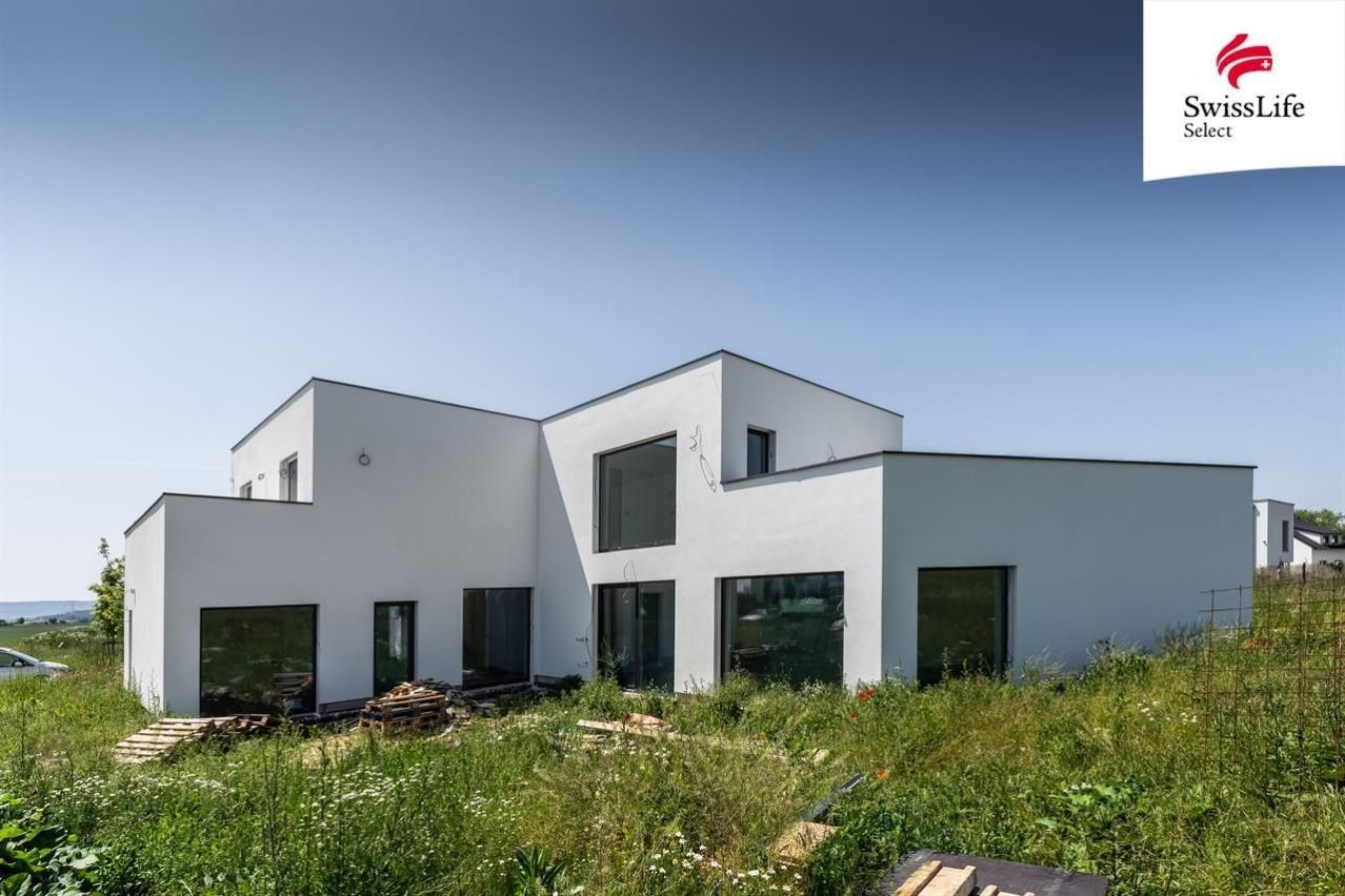 Rodinné domy, Vysoký Újezd, 274 m²