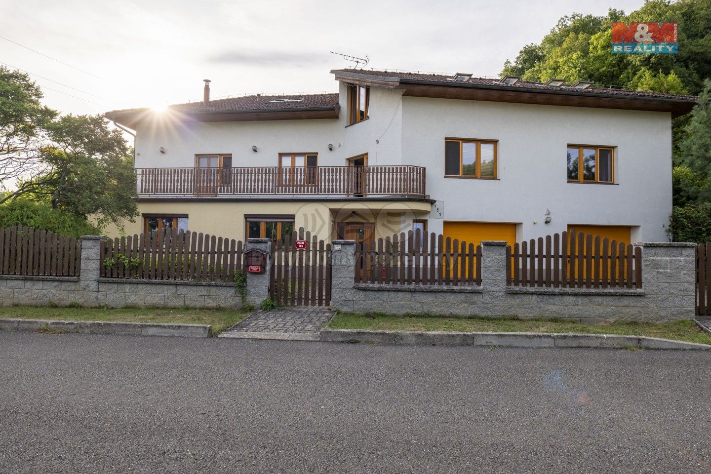 Prodej rodinný dům - Sýkoří, Lukoveček, 357 m²