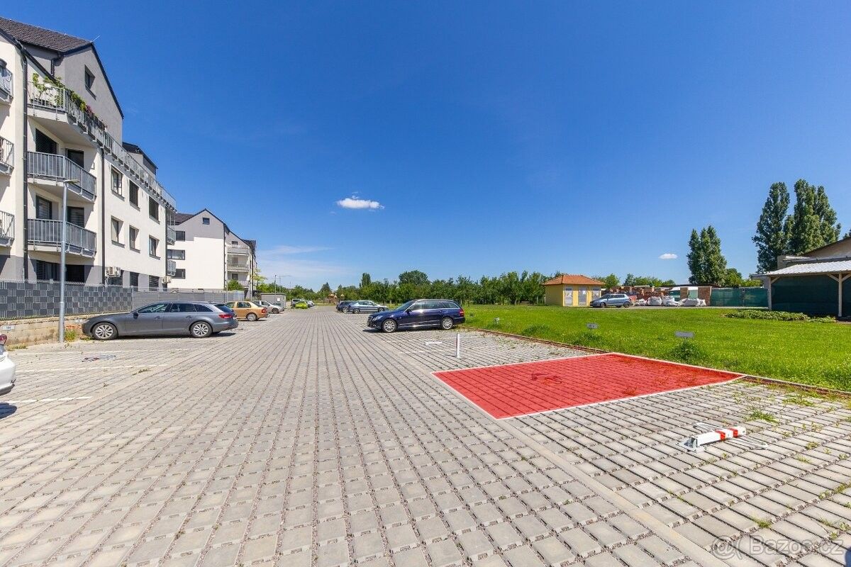 Prodej byt 3+kk - Pohořelice, 691 23, 58 m²