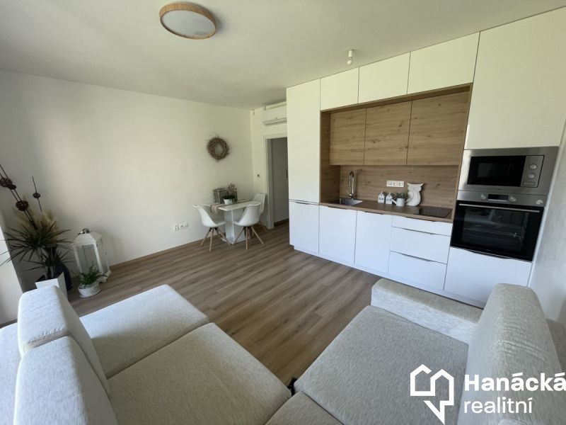 2+kk, Lázně, Bystřice pod Hostýnem, 48 m²