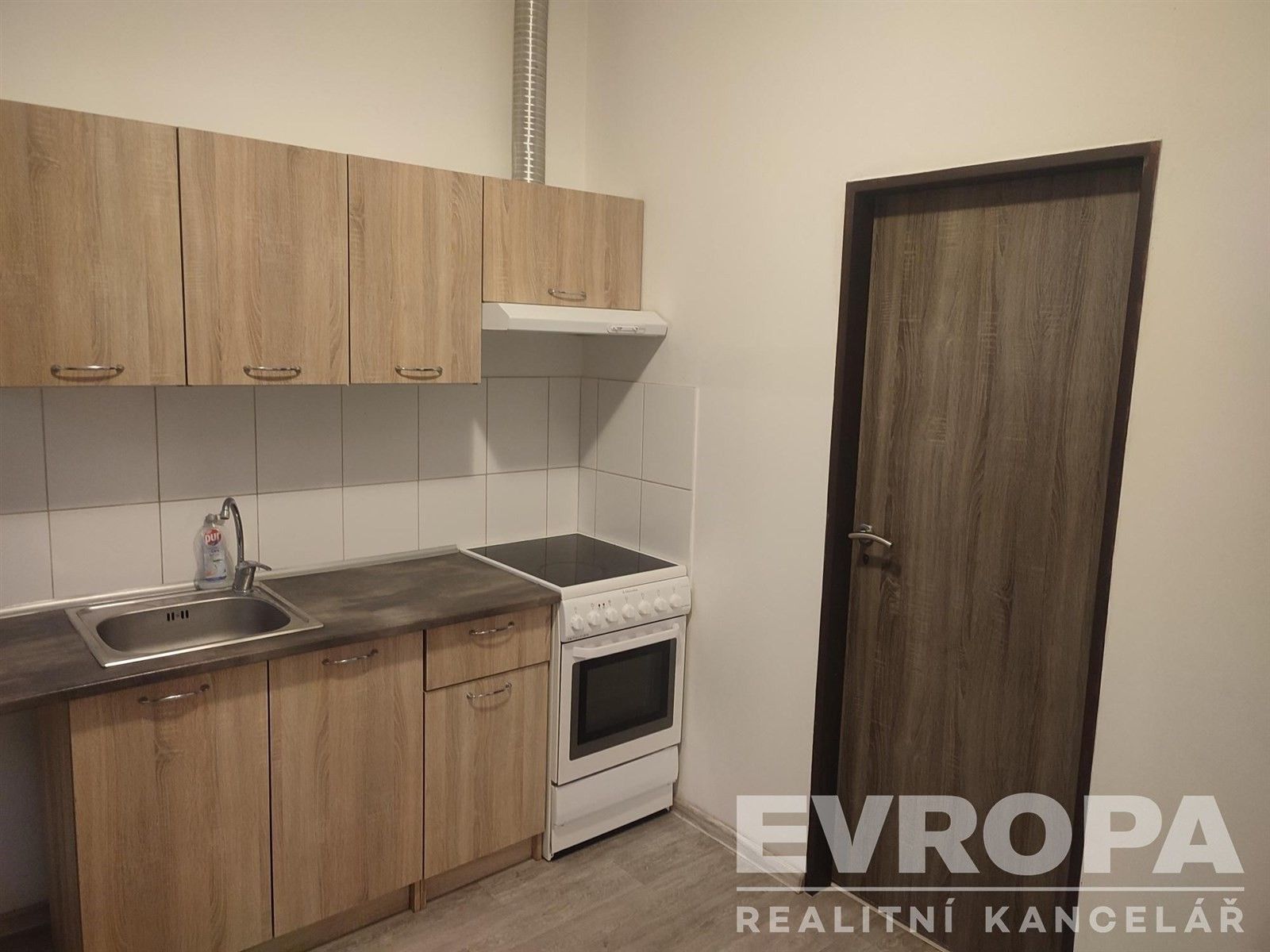 Pronájem byt 2+1 - Vrchlického, Libochovice, 70 m²