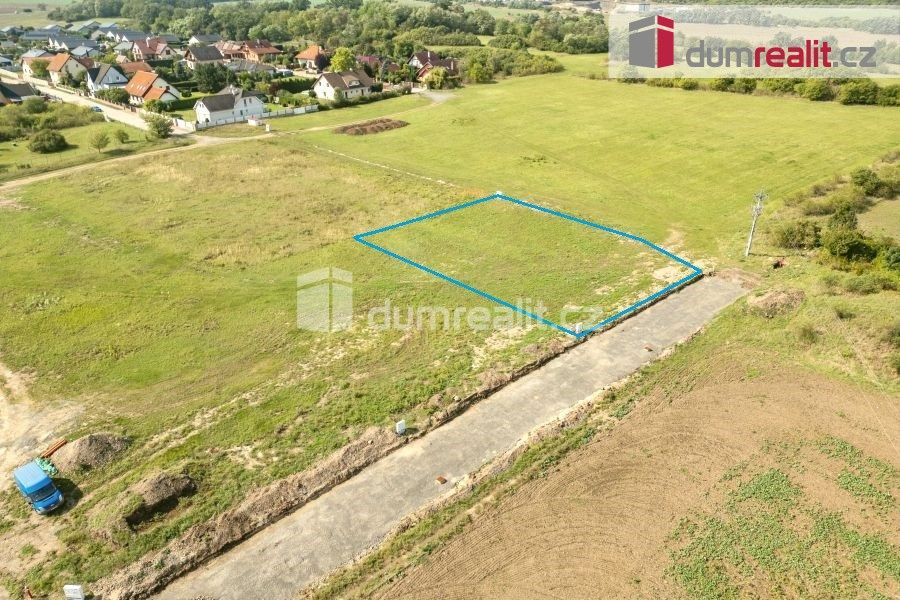 Prodej pozemek pro bydlení - Střední, Čakovičky, 1 028 m²