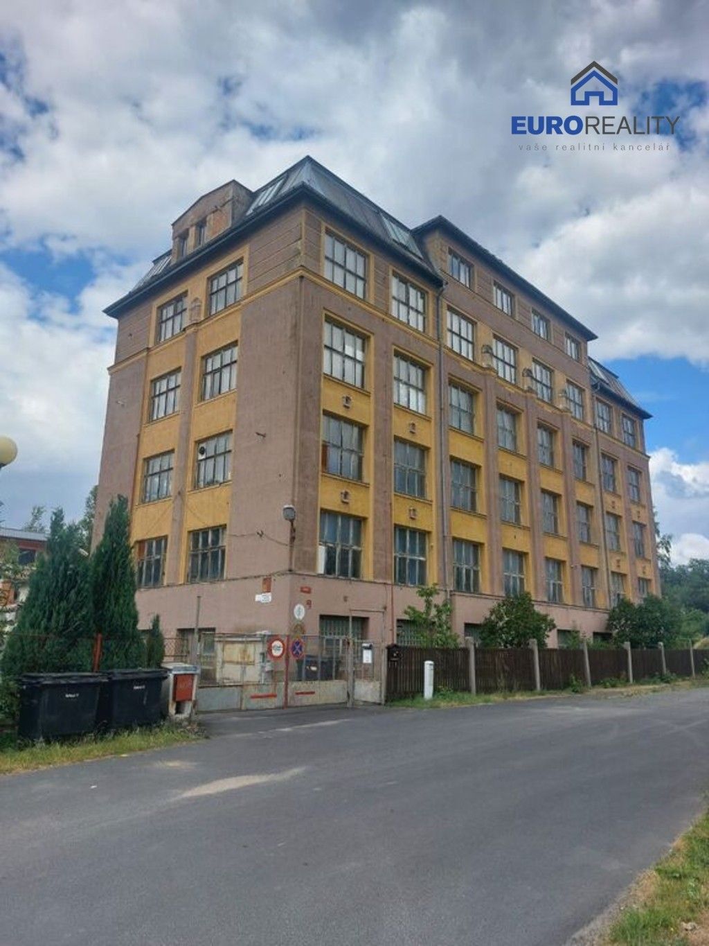 Činžovní domy, Kotkova, Aš, 2 m²