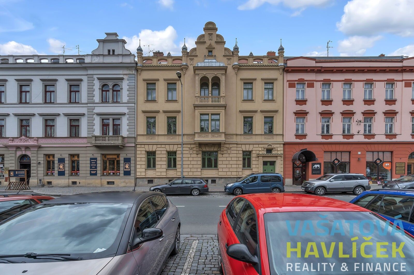 Pronájem byt 2+kk - Tylovo nábřeží, Hradec Králové, 83 m²