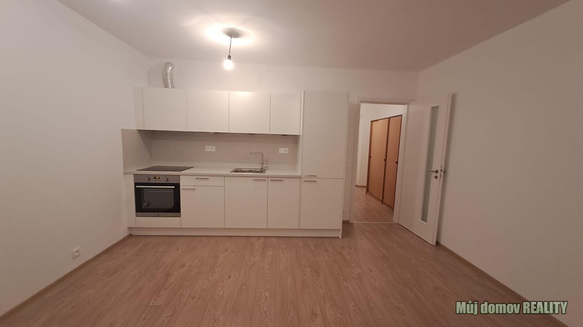 1+kk, Bachova, Praha, 42 m²