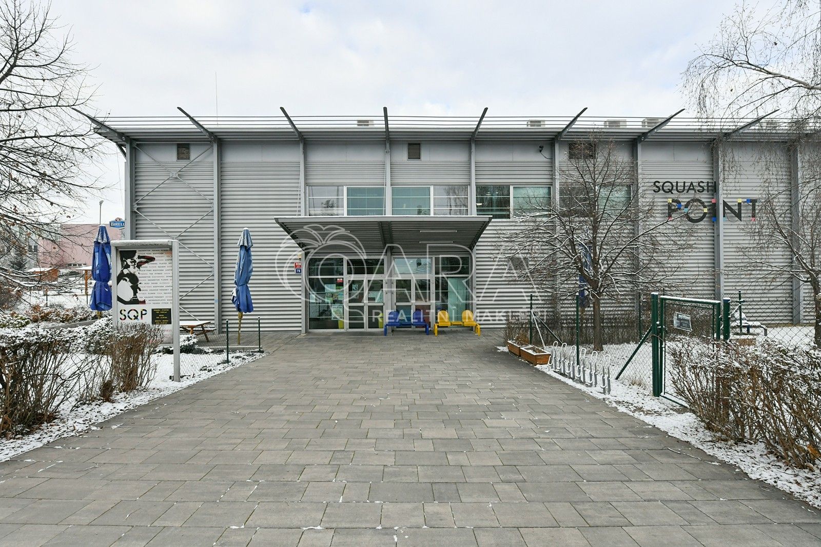 Prodej komerční - Květnového vítězství, Praha, 1 m²