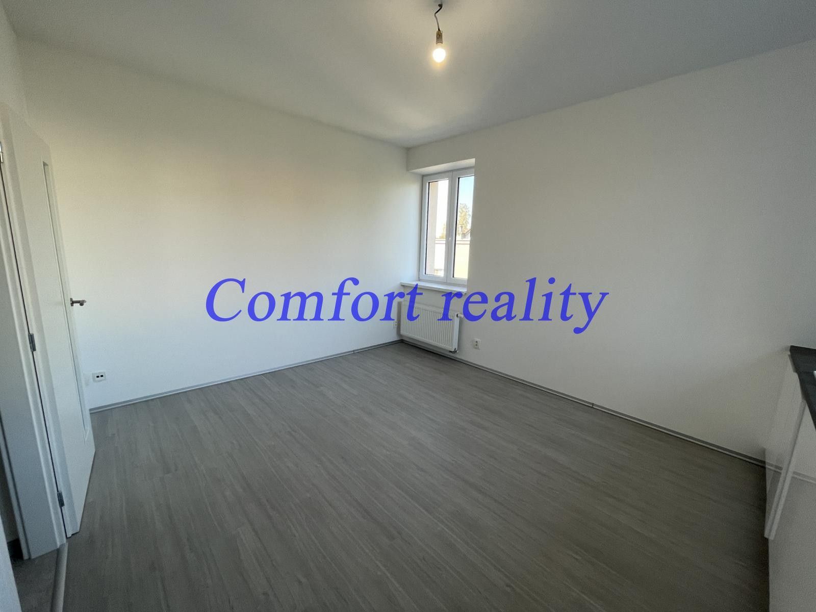 Prodej byt 1+kk - Jistebník, 28 m²