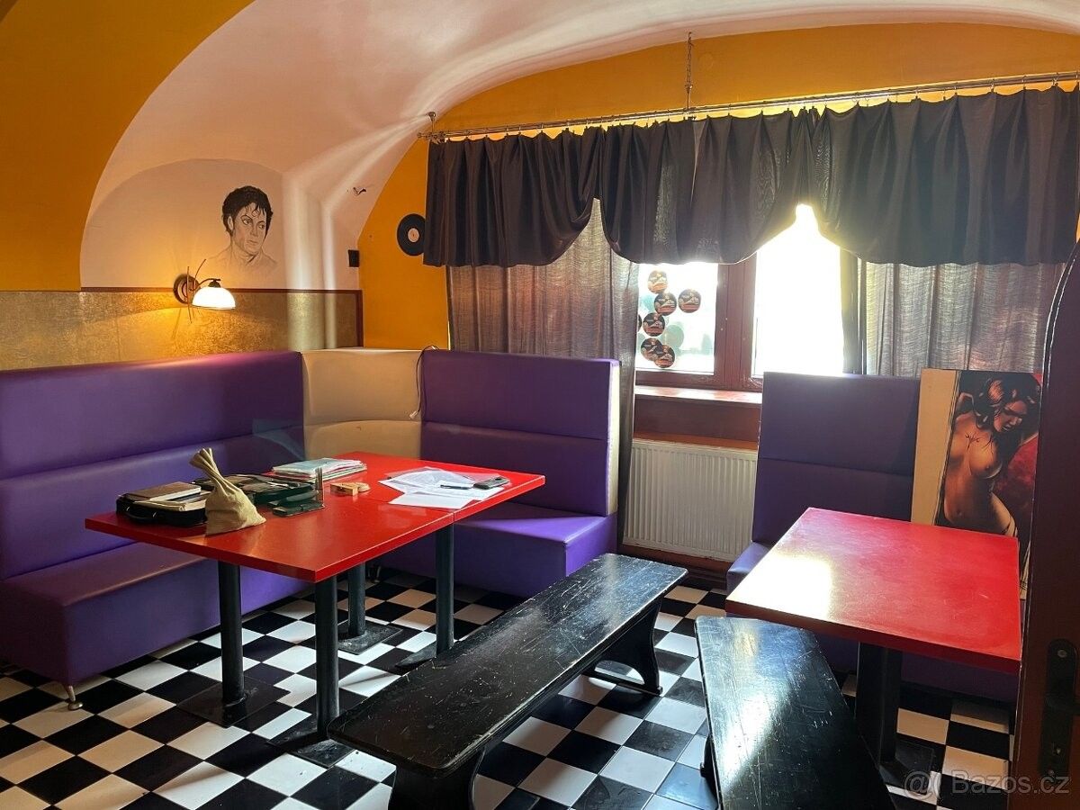 Pronájem rodinný dům - Hostinné, 543 71