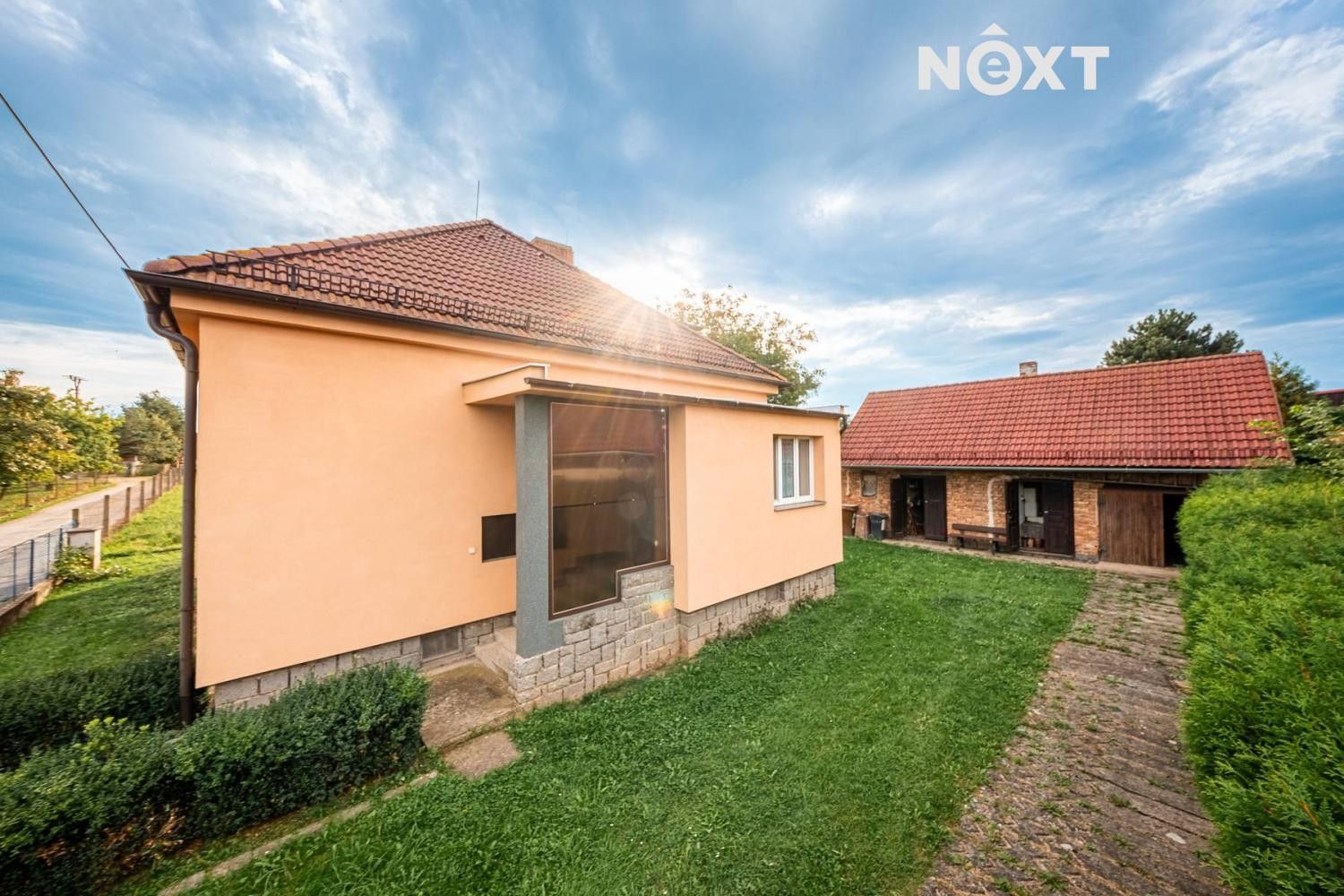 Prodej rodinný dům - Vlkaneč, 300 m²