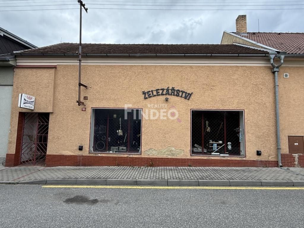 Obchodní prostory, Tylova, Beroun, 137 m²