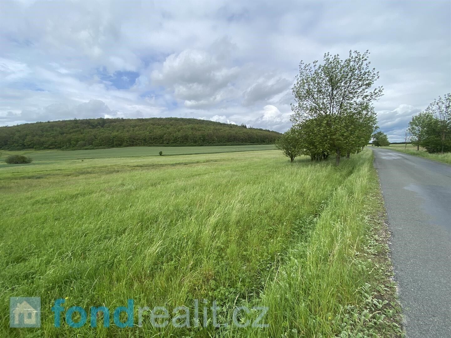 Prodej zemědělský pozemek - Všeradice, 7 934 m²