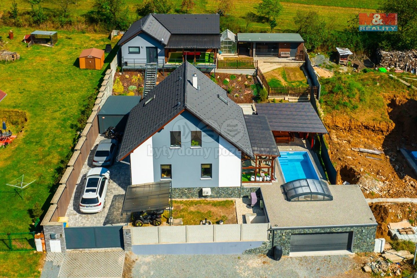 Prodej rodinný dům - Velké Janovice, 295 m²