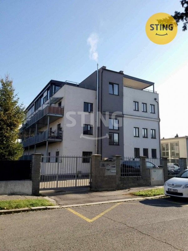 3+kk, Kubíčkova, Olomouc, 80 m²